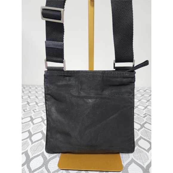 Authentic PRADA Vintage Tessuto Nylon Saffiano Flat Small Crossbody Bag Black - Picture 5 of 13
